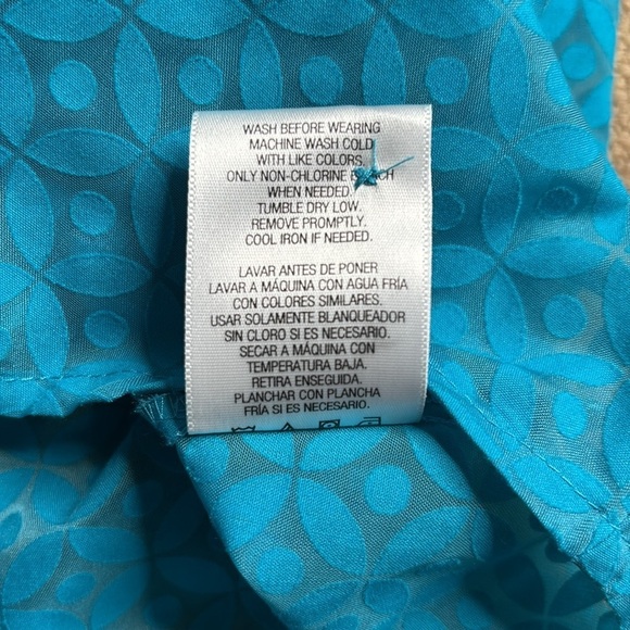 ATTENTION Semi Sheer Short Sleeve Button Down Blouse in Blue Size Large - Picture 6 of 8